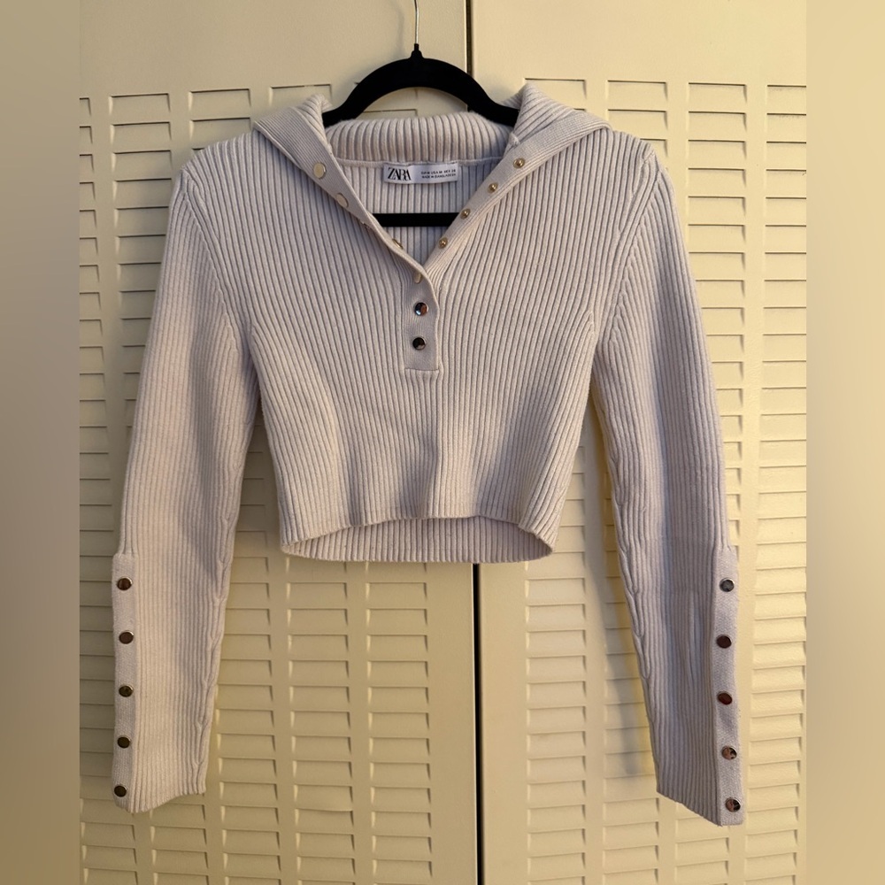 Zara Cream Ribbed Snap Button Collared Crop Sweater | Size M